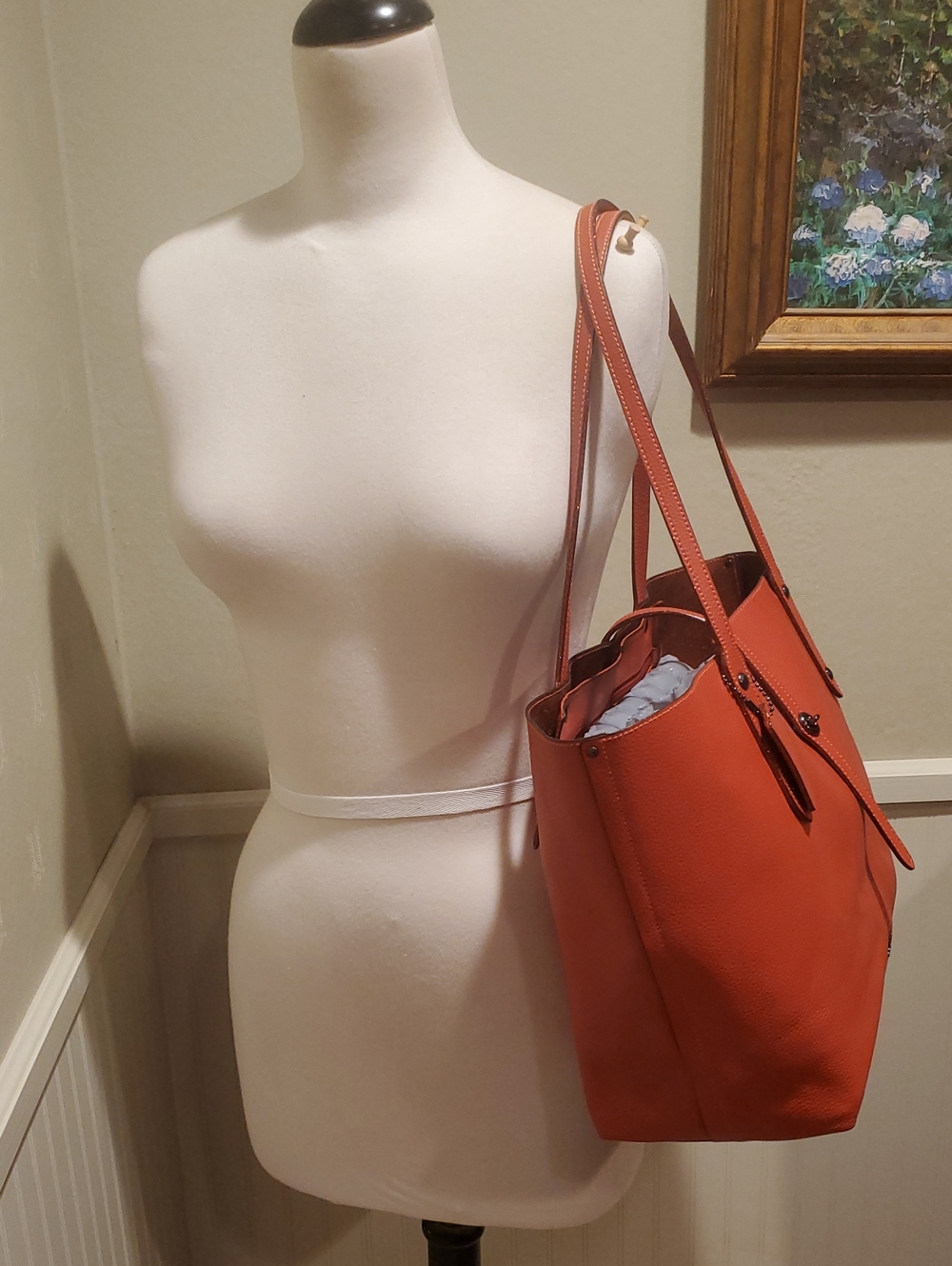 Like NEW Coach Market Tote Glitter Edge - Picture 5 of 15